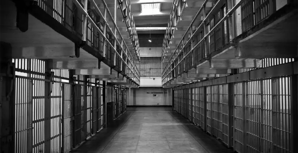 Droit du travail et statut des détenus en prison