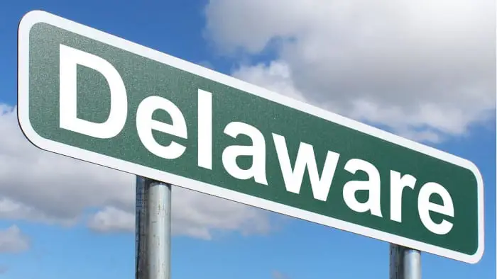How to pay the annual tax of a corporation in Delaware?