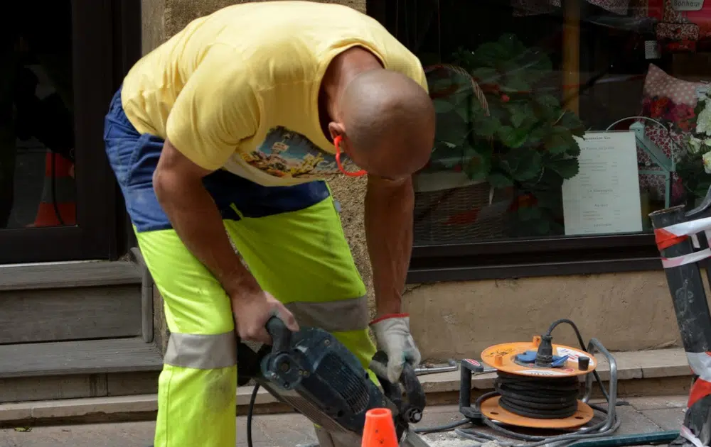 Grille des salaires 2022 des ouvriers du bâtiment et des travaux publics de la Guadeloupe