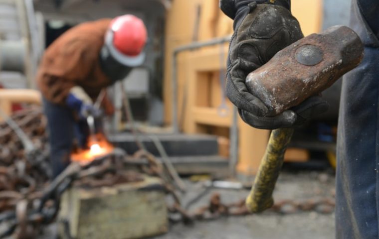Grille des salaires des ouvriers du bâtiment en 2022 (- 10 salariés) de Corse