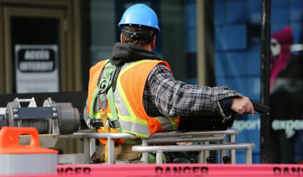 Grille des salaires 2023 des ouvriers du bâtiment (plus de 10 salariés) du Centre-Val de Loire