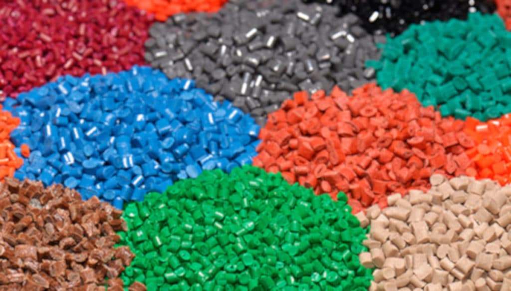 Grille des salaires 2024 de la plasturgie