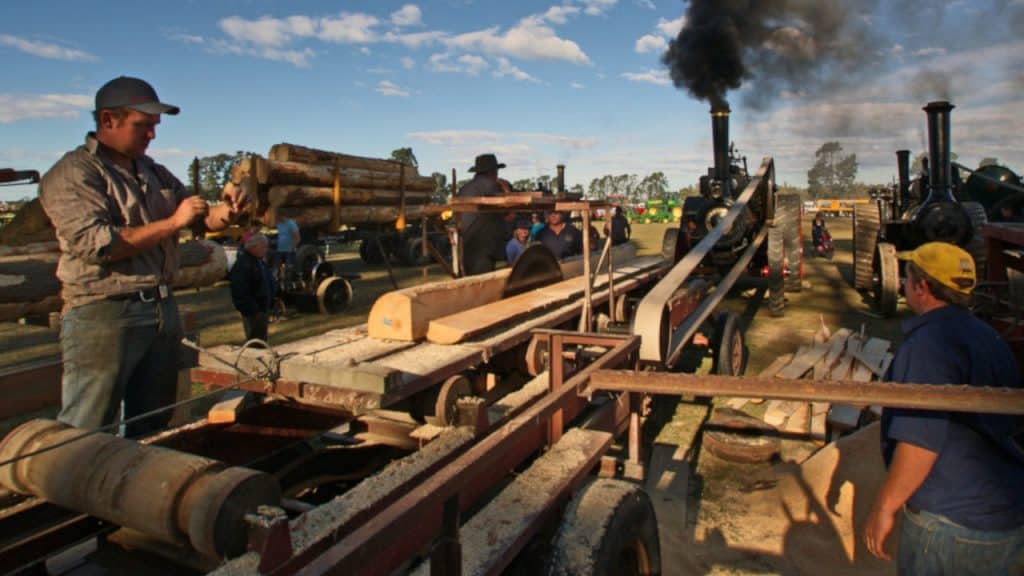 Barème salaires, salaire moyen et salaire minimum de l’industrie du bois et de la scierie en 2025