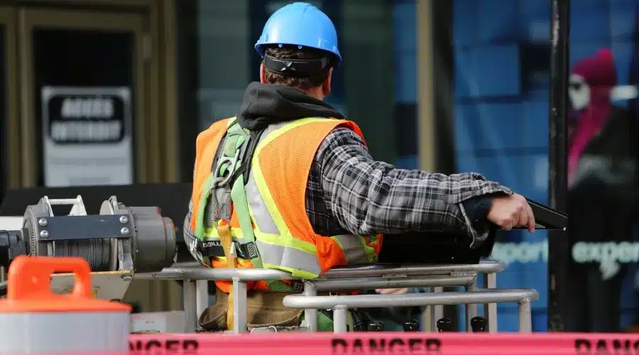 Rémunérations minimales des ouvriers du bâtiment (jusqu’à 10 salariés) de Nouvelle-Aquitaine en 2026